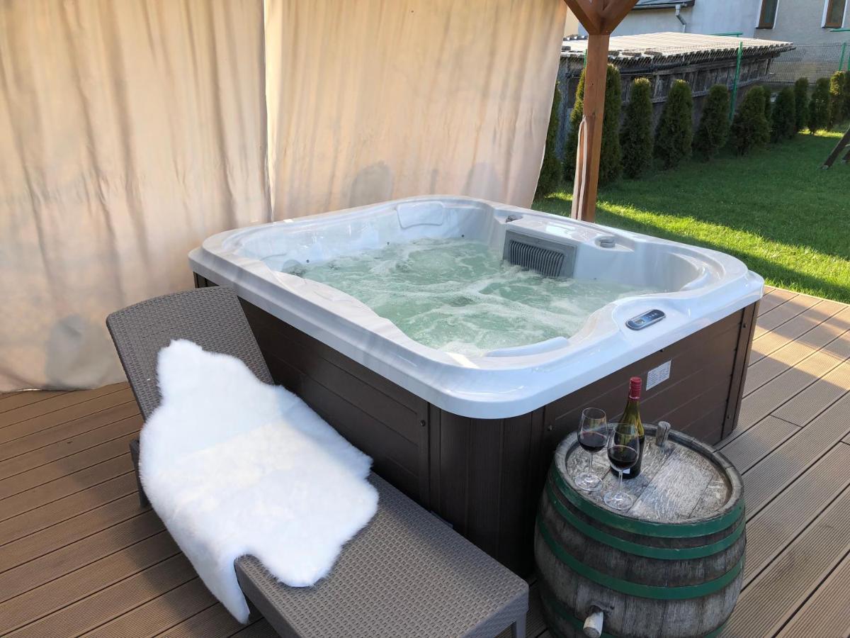Villa Kasandra Liptovský Mikuláš エクステリア 写真