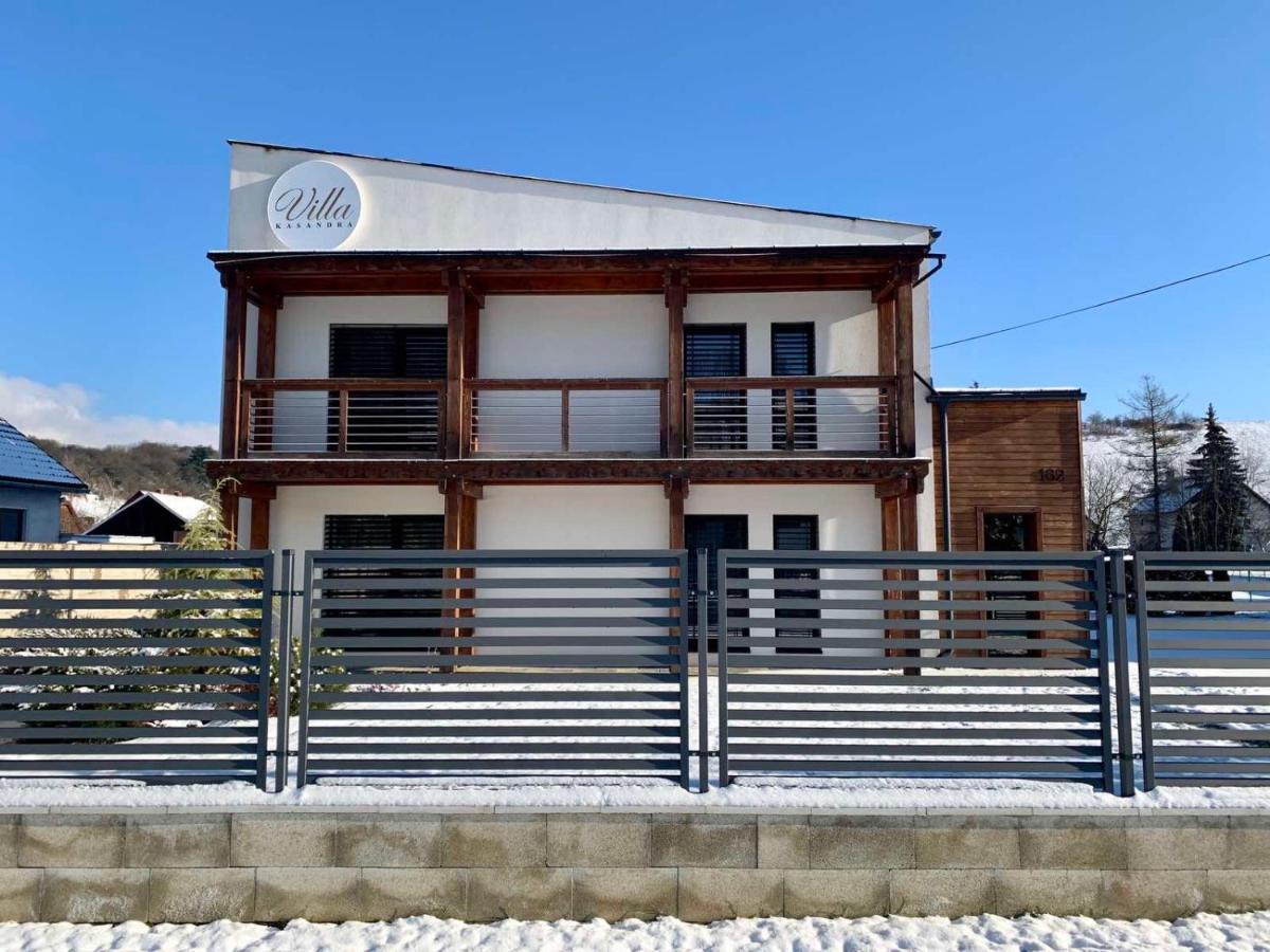 Villa Kasandra Liptovský Mikuláš エクステリア 写真