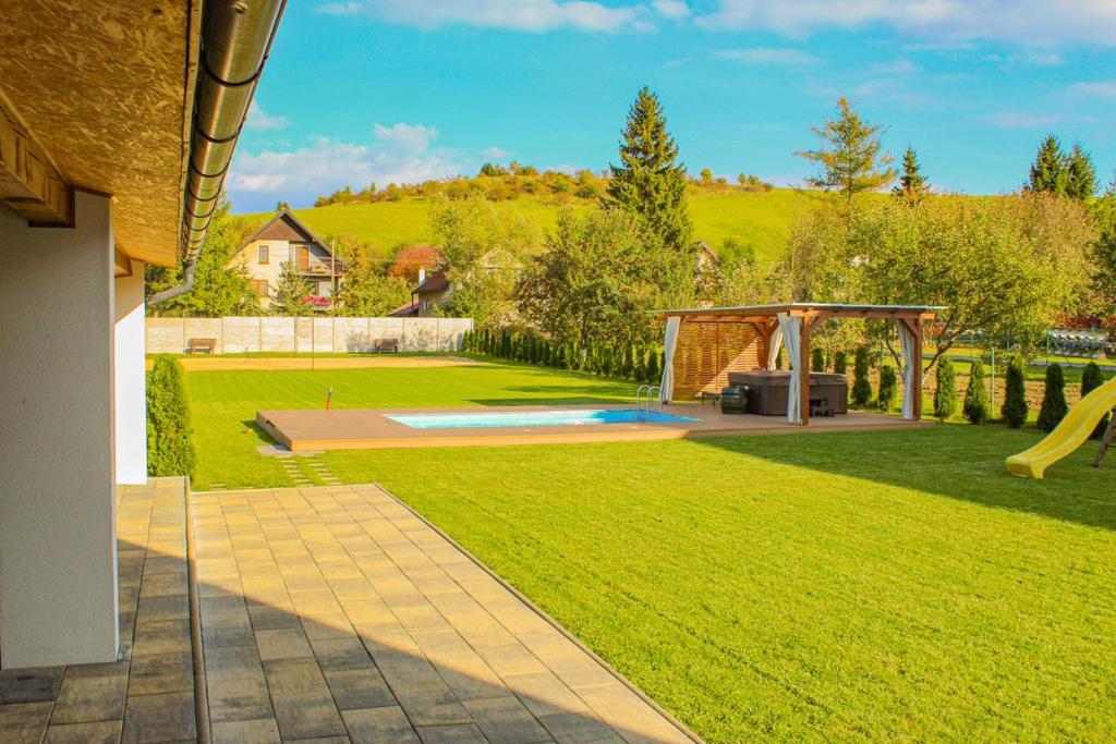 Villa Kasandra Liptovský Mikuláš エクステリア 写真